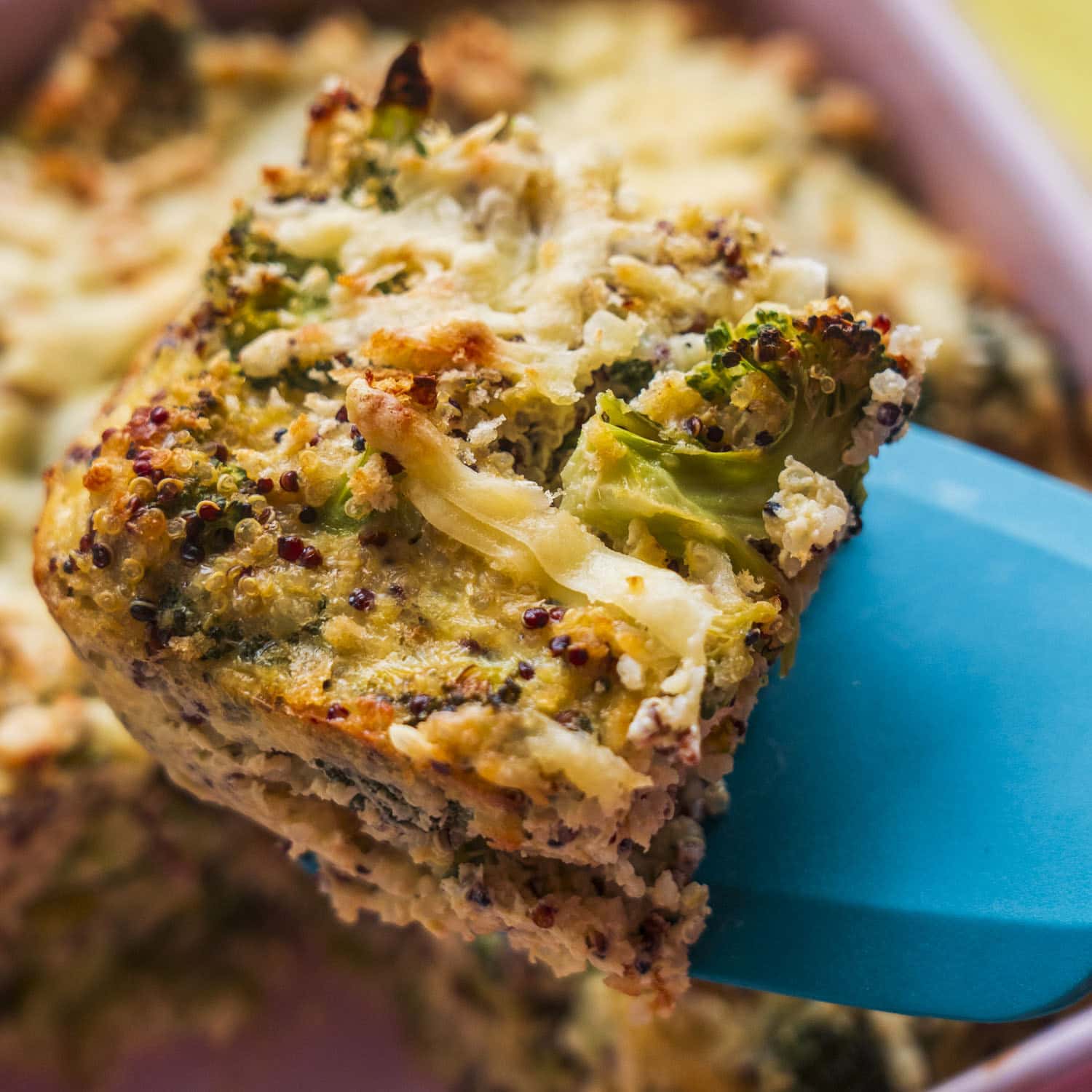 Cheesy Broccoli Quinoa: The Ultimate Vegetarian Comfort Dinner